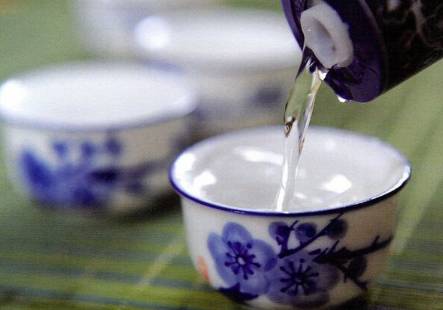 警惕！湖南16批次食品抽檢不合格，國慶中秋購買需謹慎——酒類經營商家尤其注意